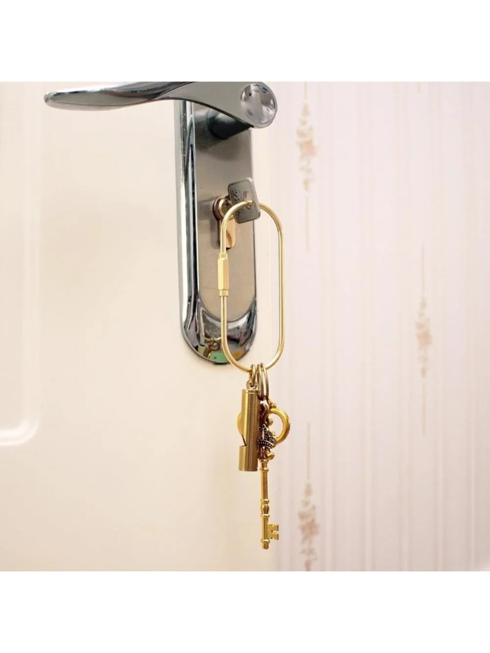 Gold Carabiner Keychain Clip with Lock, Stylish Bag Charms & Key Ring